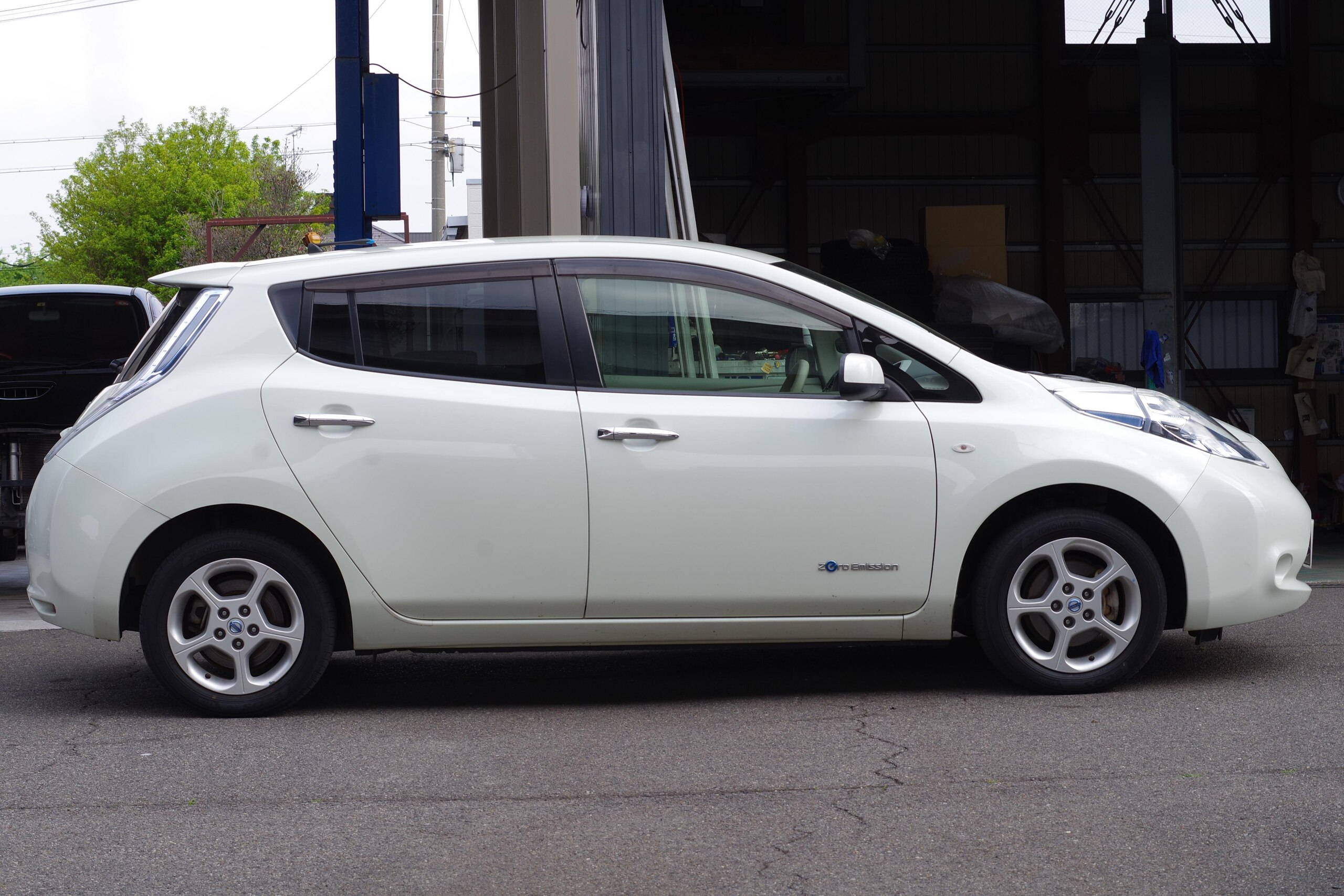 Nissan Leaf X